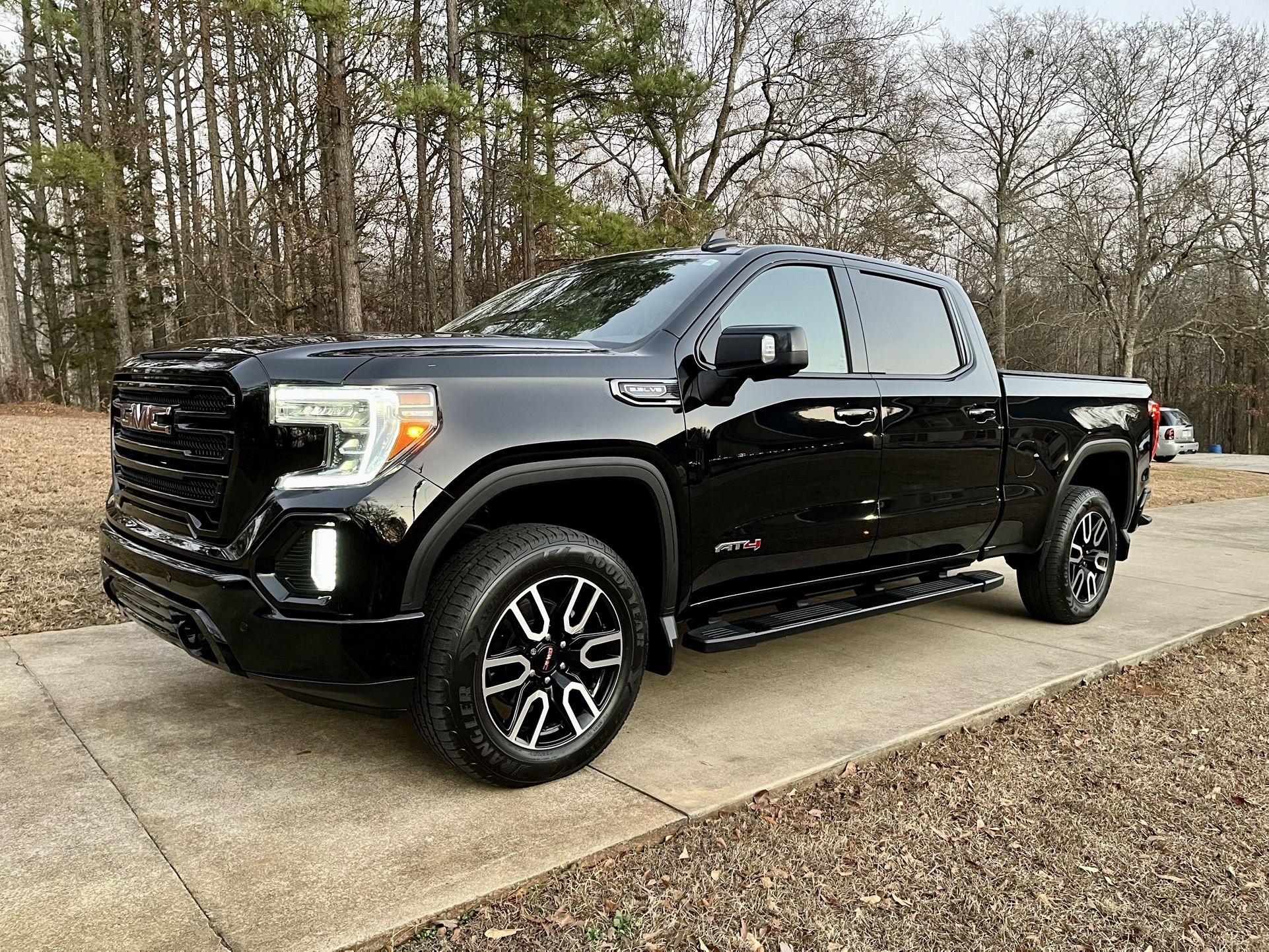 2019 GMC Sierra