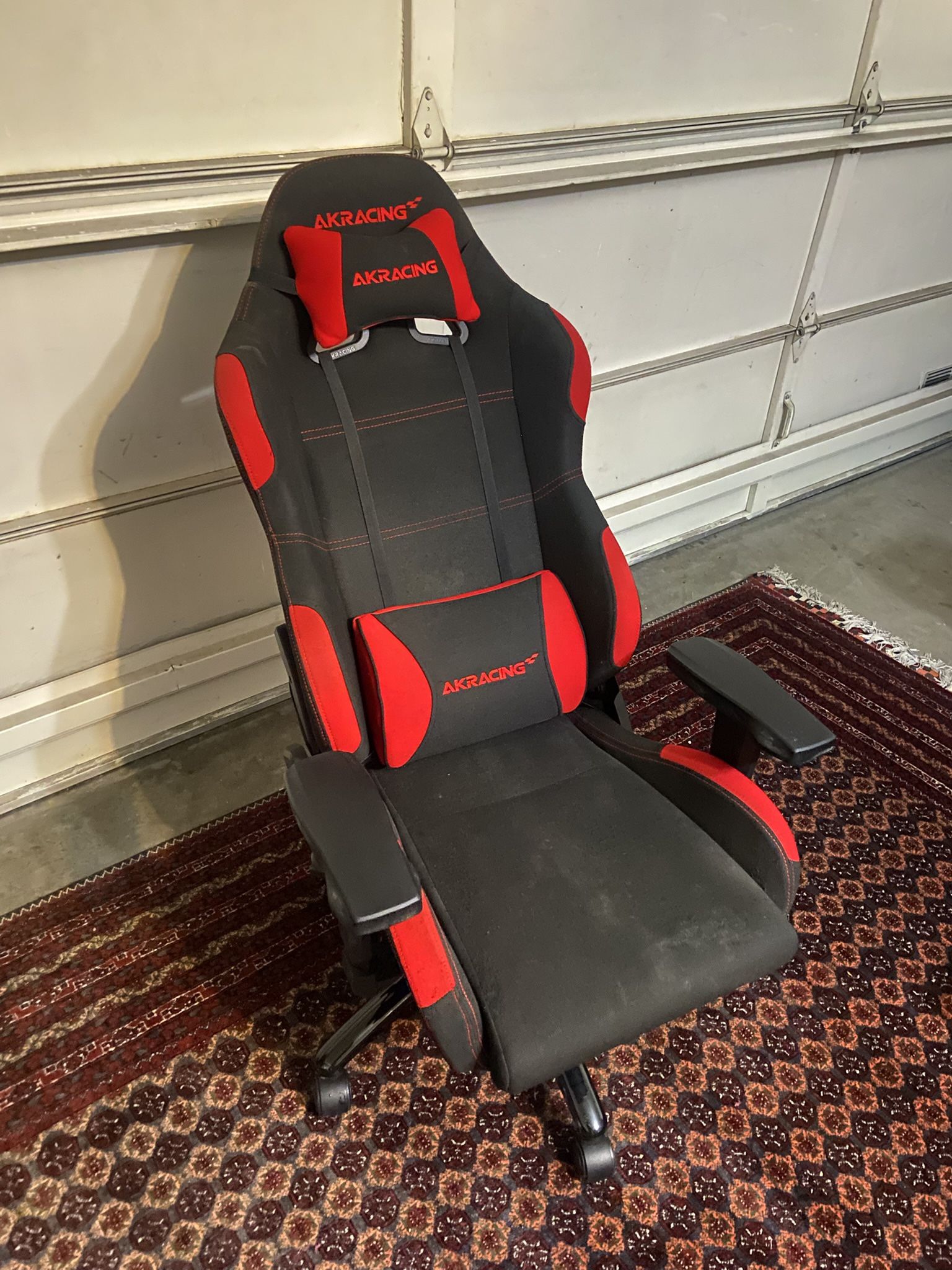 AKRACING COMFY GAMING CHAIR (RED + BLACK)