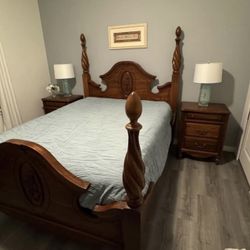 Arbek Oak Bedroom Furniture Set: bed frame, nightstands, dresser