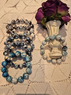 BEAUTIFUL AGATE  BRACELETS  AALL NATURAL  GUARANTEED  AUTHENTIC  45.00  EACH