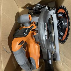 Ridgid 7-1/4 Circular Saw 