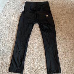 Freddy jeans faux leather black Capri small mid waist 24” inseam sexy Italian 
