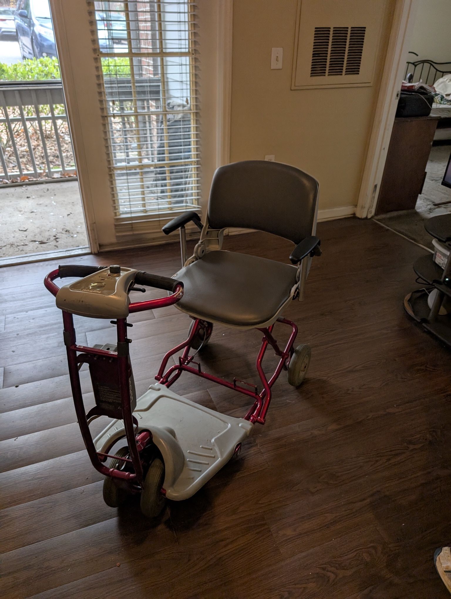 TZORa Easy Travel Classic Scooter