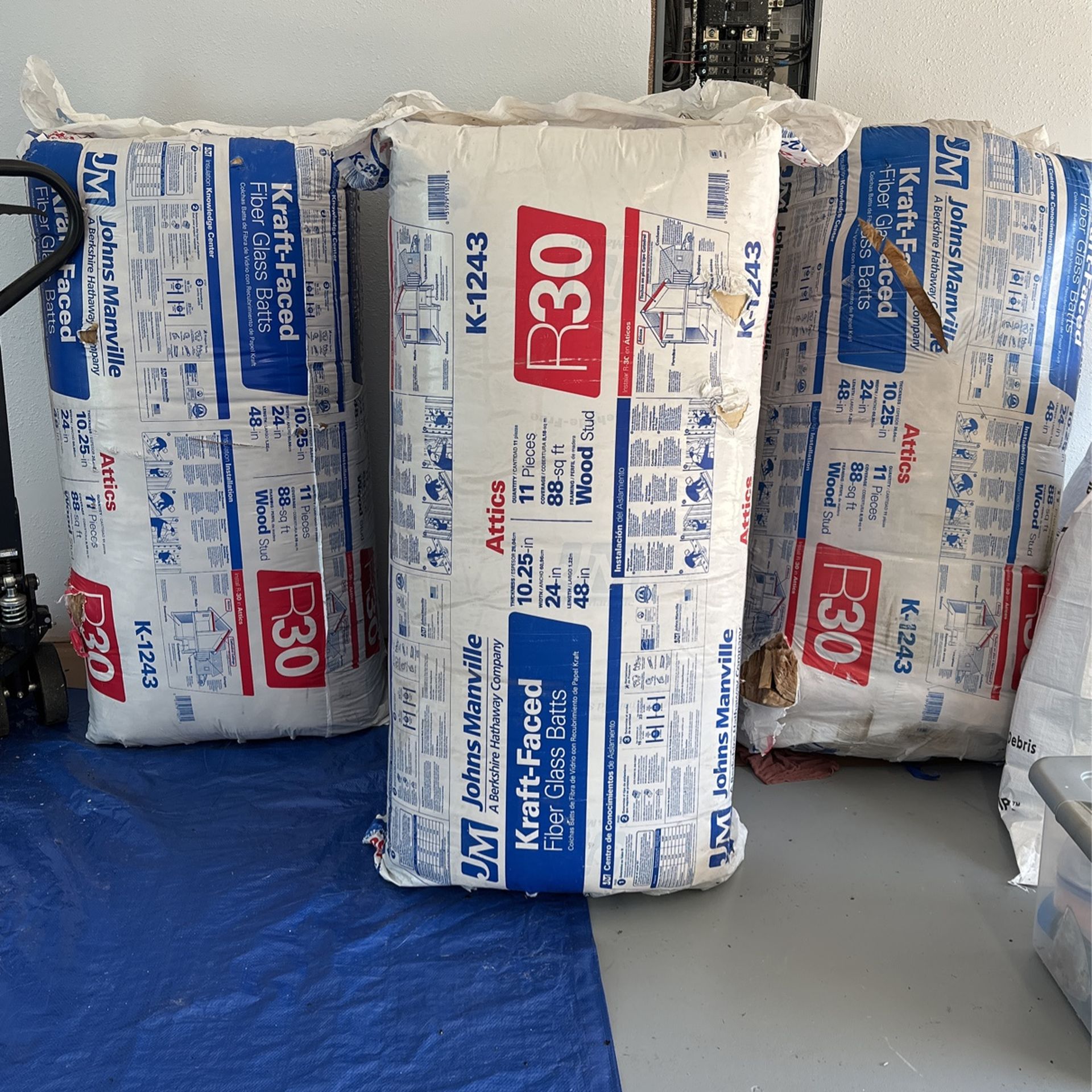 R30 Attic Insulation (4 Bundles)