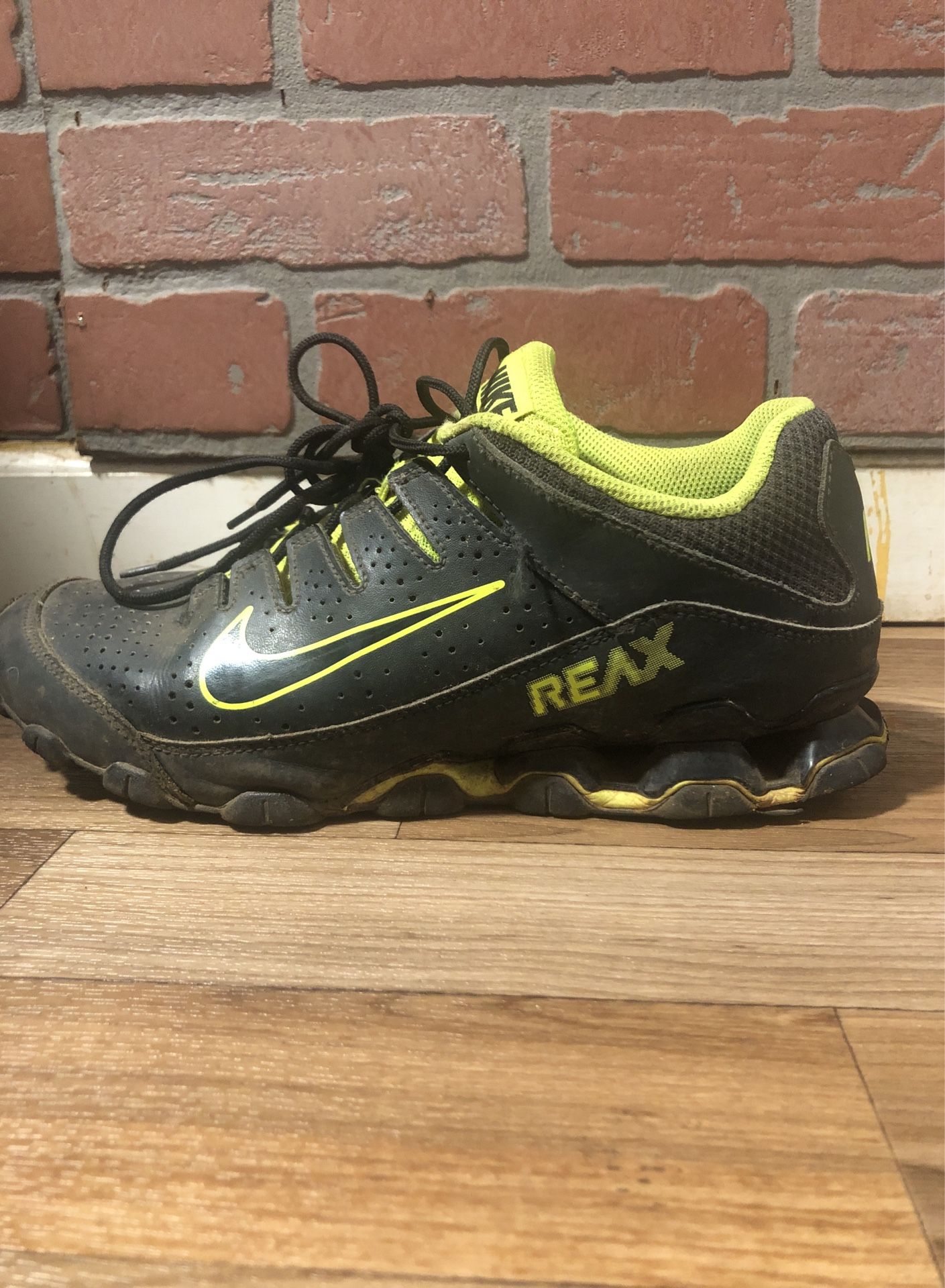 Nike Reax Shoes