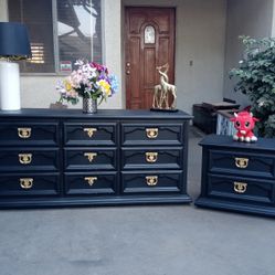 9 Drawer Dresser With 2 Drawer Nightstand- All Solid Wood - BF Huntley Furniture Manufacturing - Black With Gold 