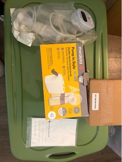 Breast pump and accessories
