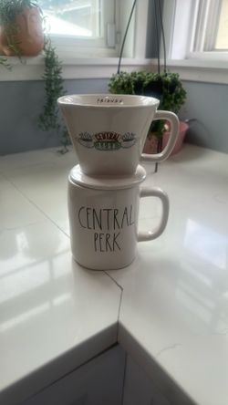 Friends/ Central Perk Rae Dunn Mug Set