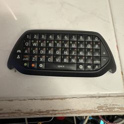 Microsoft Xbox One Chatpad. 