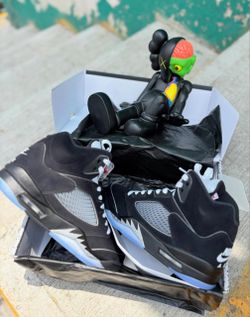 Jordan 5 Metallic Reimagined