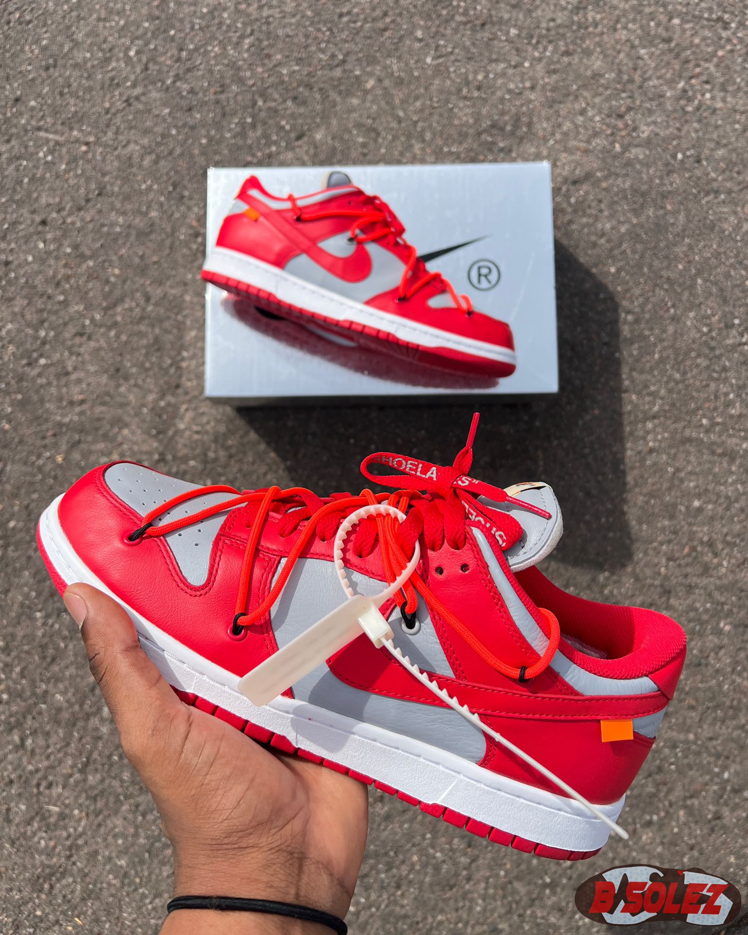 Nike Dunk Low Off-White University Red (Size 10.5)