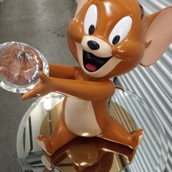 Warner Brothers Jerry Statue From Tom And Jerry Animated TV Show Heavy Statue On A Gold Metal Base Make An Offer 