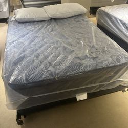 Brand New Serta Perfect Sleeper Queen — Factory Sealed — $699 Delivered