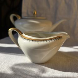 Coffee pot and creamer