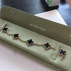 Van Cleef & Arpels Bracelet