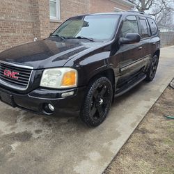 2004 GMC ENVOY SLT 4X4 .. CLEAN