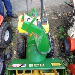 John Deere 826 Snowblower 