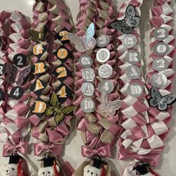 Graduation leis