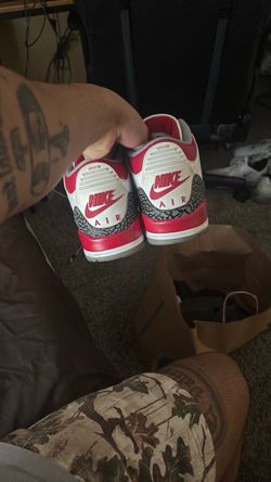 Air Jordan 3 Fire Red Sneakers size 10