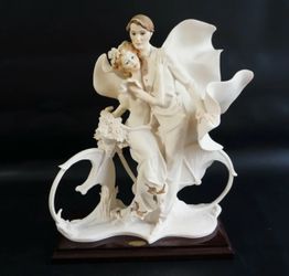 Vintage Figurine Giuseppe Armani WEDDING CYCLE 0814F “Married Couple on a Bike”