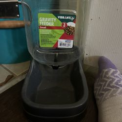 3 Pound Gravity Feeder 