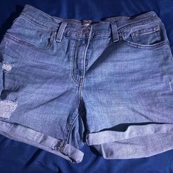 Mid Length Levi Shorts