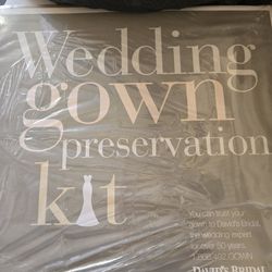 Vera Wang Wedding Lot