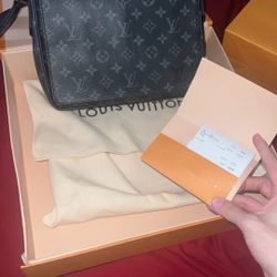 Lv Messenger Bag