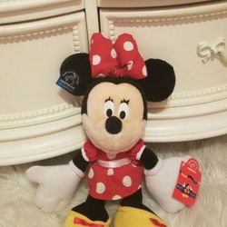 Minnie Mouse Plush New