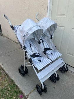 BABY GAP SIDE BY SIDE