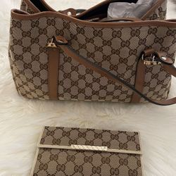 Gucci Purse And Wallet