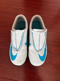 Nike soccer cleats size 12c