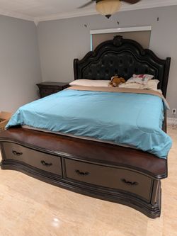 King bedroom set