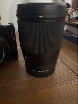 Sony zv-E10