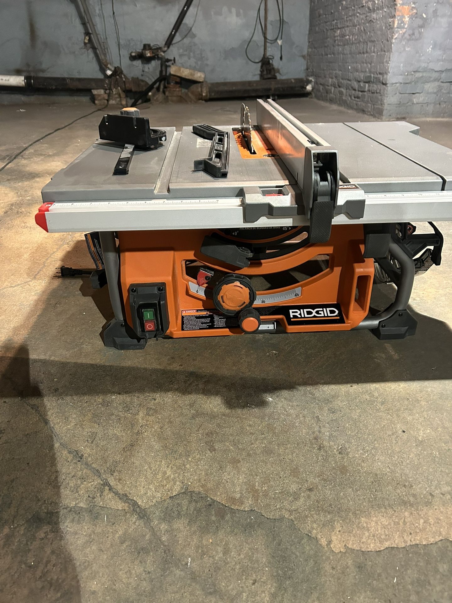 10 In. Portable Jobsite Table Saw (no Stand)