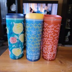 🆕️ 6 TRAVEL MUGS, DOUBLE INSULATED, WITH SLIDER LID.  18 OZ All One Price Dishwasher Safe