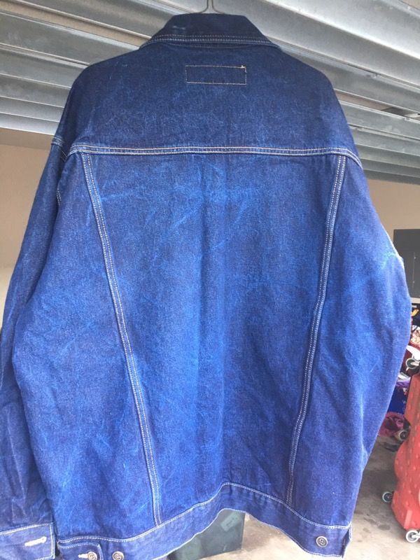 Supreme Script Jacquard Denim Trucker Jacket Size XL Brand New for Sale in  Buena Park, CA - OfferUp