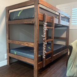 Twin Bunk Bed And Mattresses 