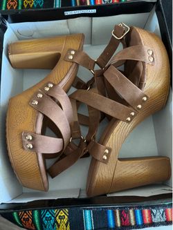 New Wooden Tan Heels