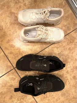 OnCloud Women’s Shoes (Size 8)