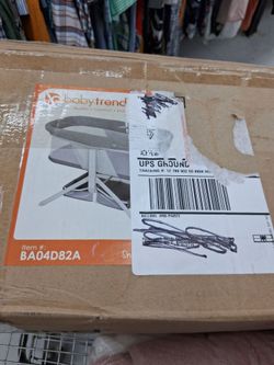 Baby trend 2 in1 rocking bassinet