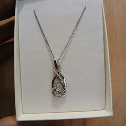 Women Sterling Silver Necklace New