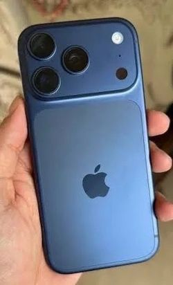 iPhone 17 pro 256 T-Mobile new condition