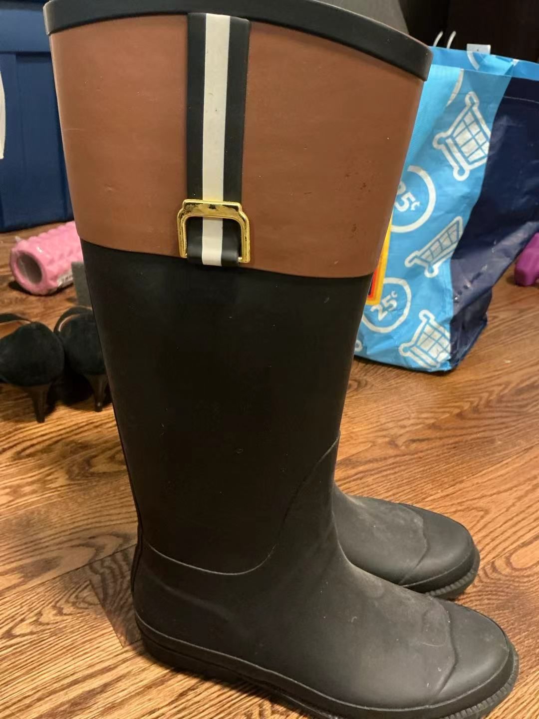 tommy hilfiger Rain Boots Size 7