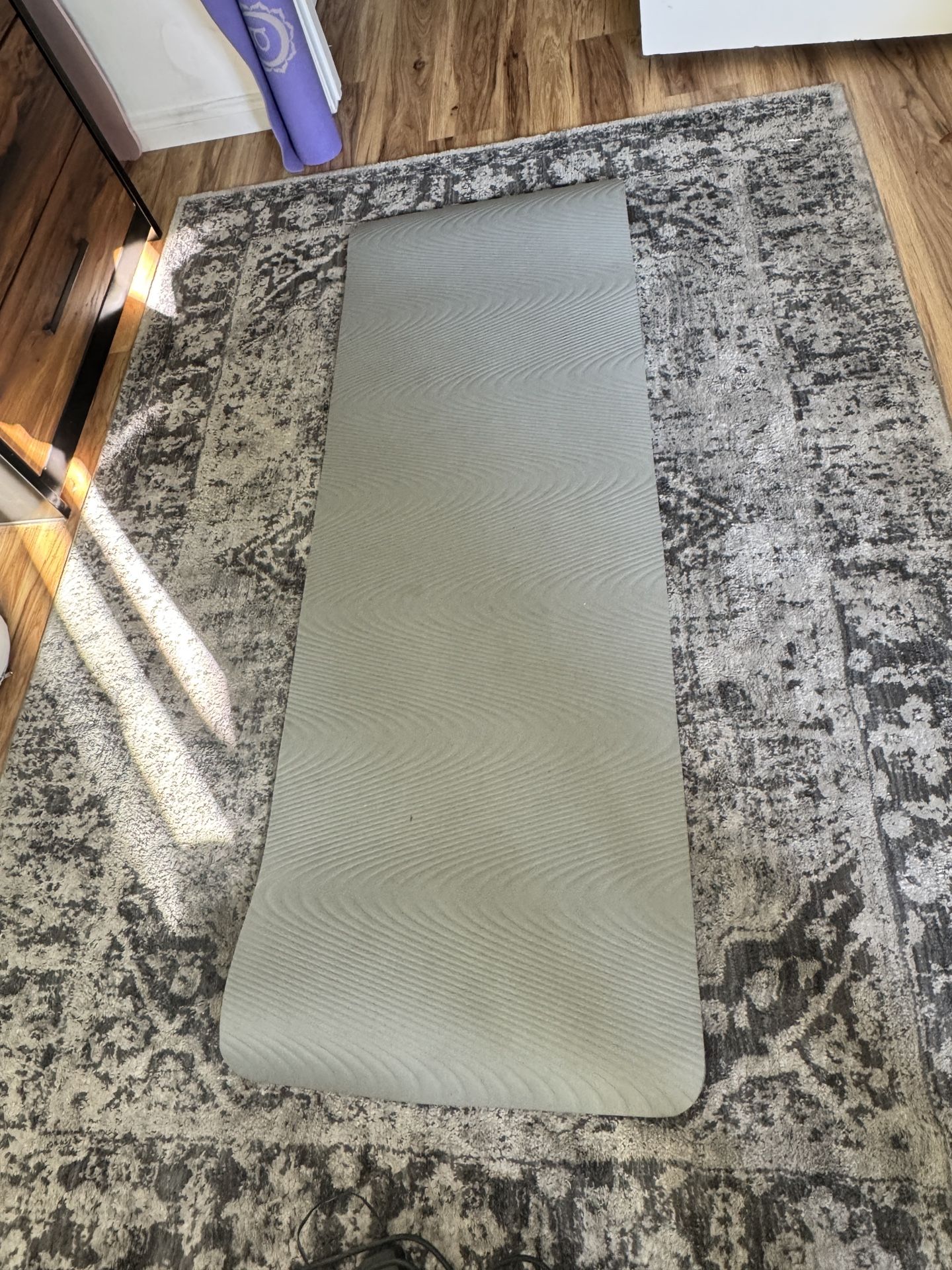 Grey Yoga Mat 