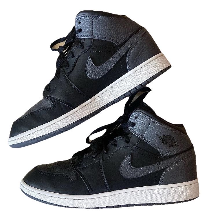 KIDS NIKE AIR JORDAN SHOES
