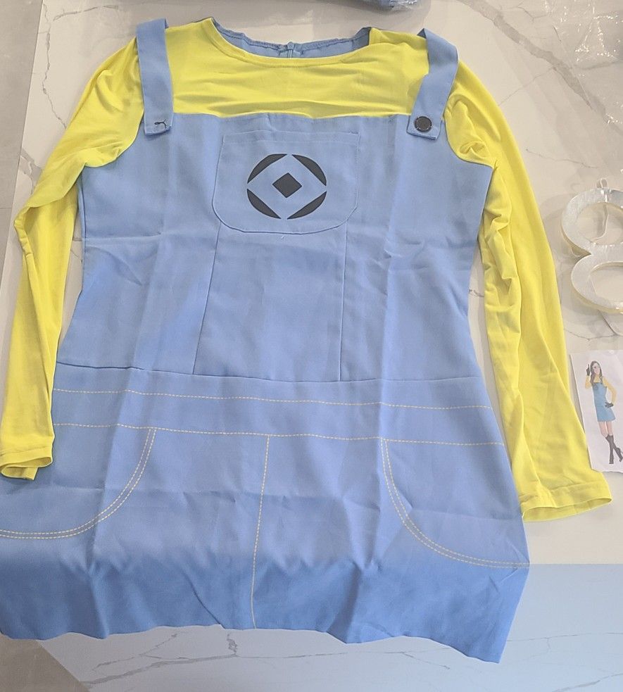 Adult Woman Minion Dress With ACCESSORIES Size 7-9