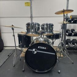 TAMA Imperial Star 5-piece Complete Drum Set **Located In Upland**