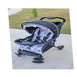 Kid Buggy Safe and Hip for Modern Family Life wait accept