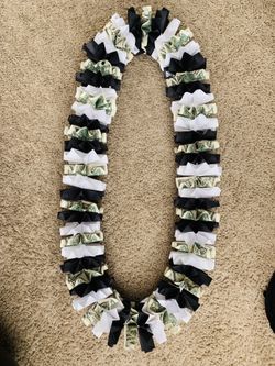 Graduation lei